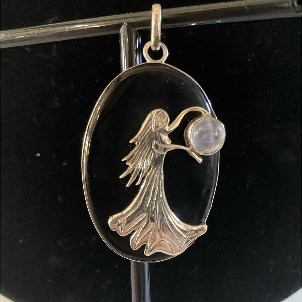 Moon goddess pendent in sterling silver